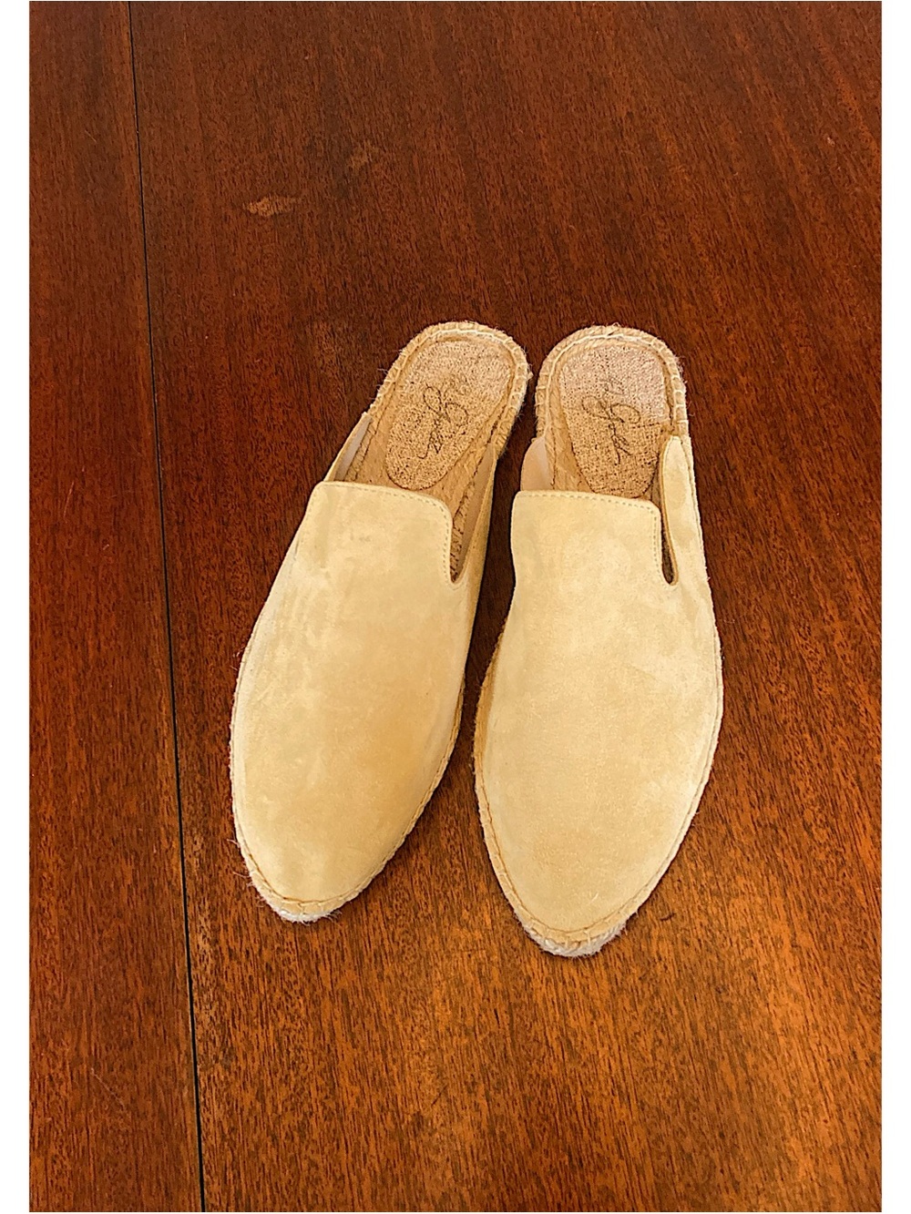 42 GOLD Women's Bermuda Espadrille Slip-On Mules Soft Yellow Suede New
